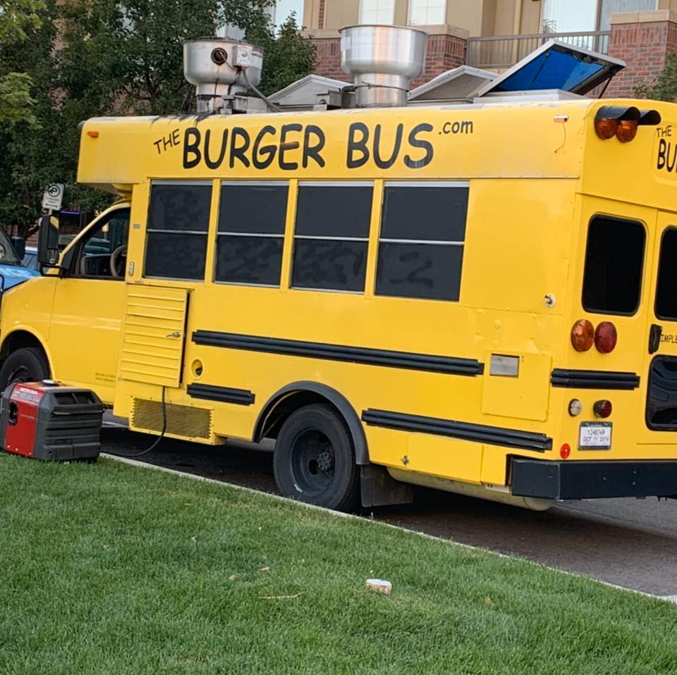 Burger-bus-food-truck