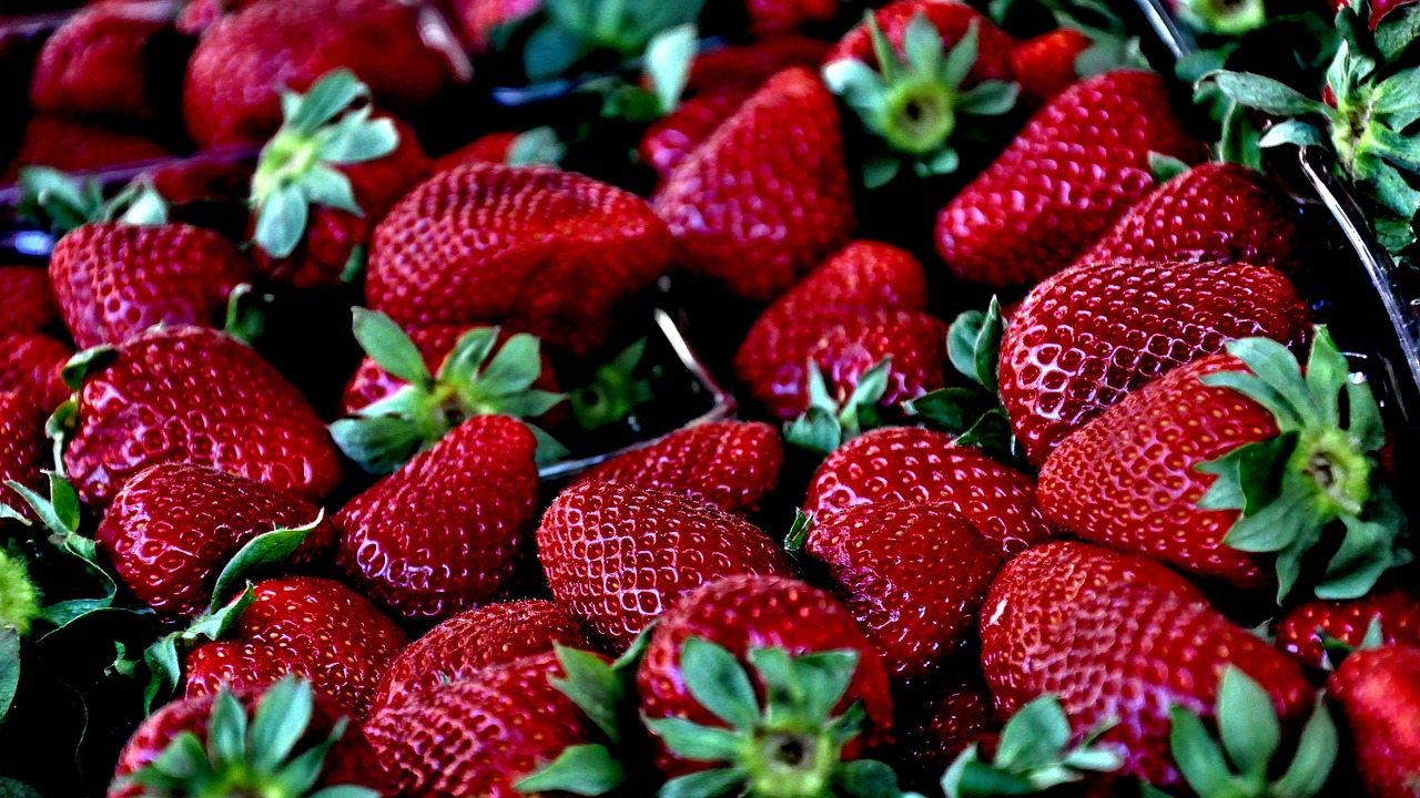 strawberries, red, berries-629180.jpg